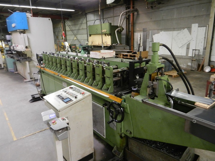 Dimeco decoil./ straight, LVD punchpress + rollforming