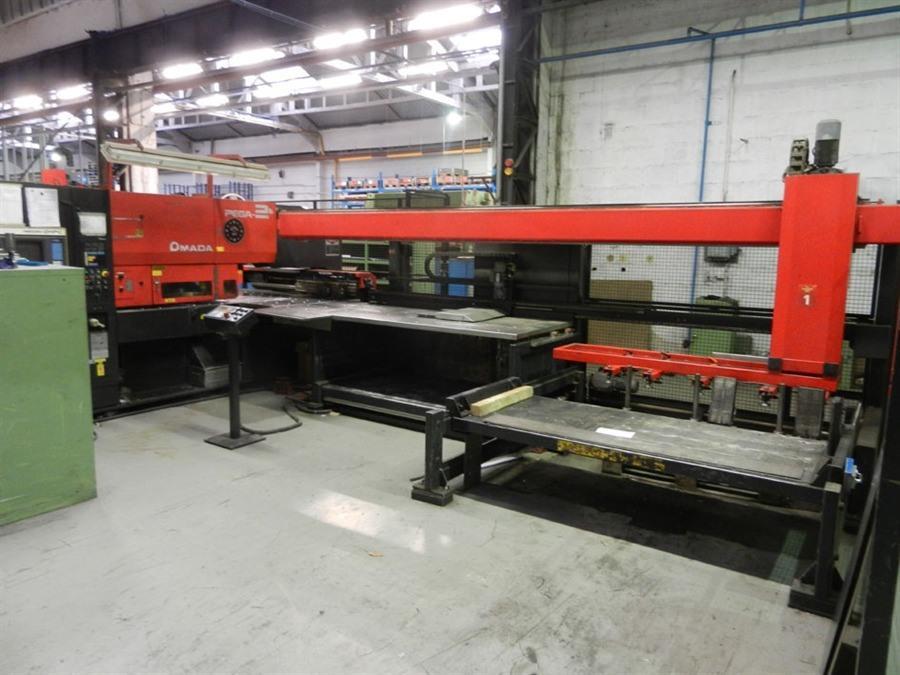 Amada Pega 244, 2000 x 1000 mm