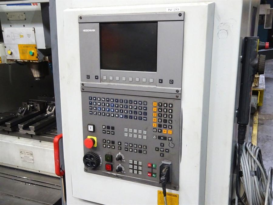 Bridgeport VMC 1000/22, X: 1020 - Y: 510 - Z: 500 mm CNC