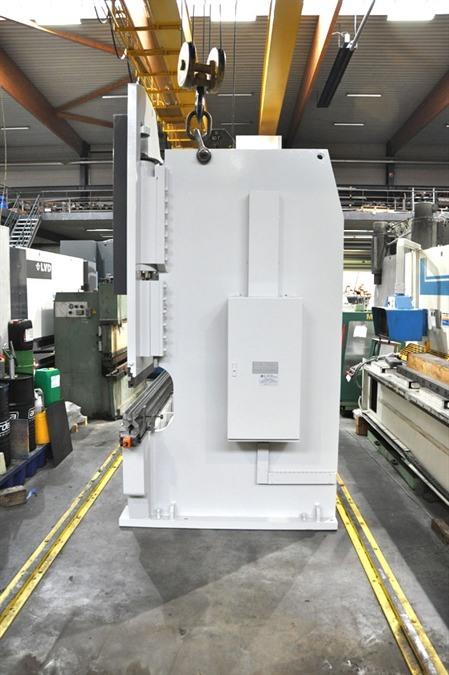 LVD PPBL-H, 300 ton x 4100 mm CNC