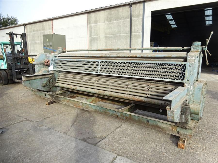 Eichener corrugated sheets, 3700 mm