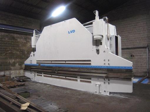 LVD PPNMZ, 400T x 8100 мм CNC