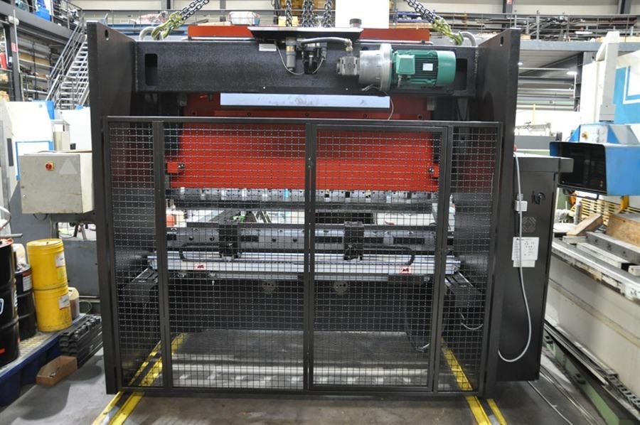 Amada Promecam HFBO, 220 ton x 3100 mm CNC