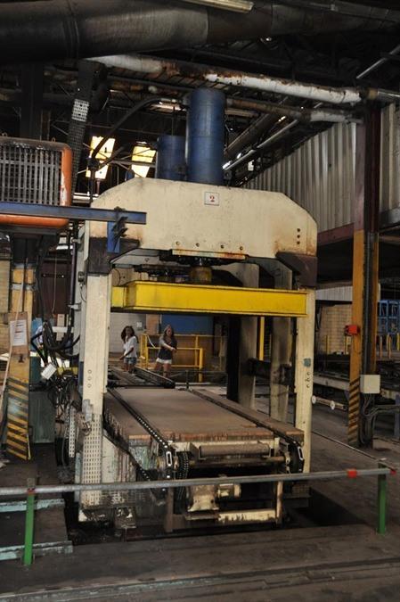 Valette panel press, 410 ton