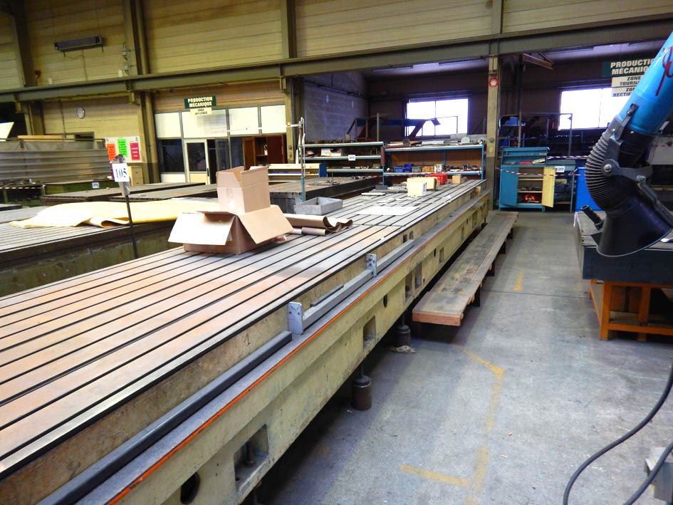 T-slot Table, 8970 x 1370 x 640 mm