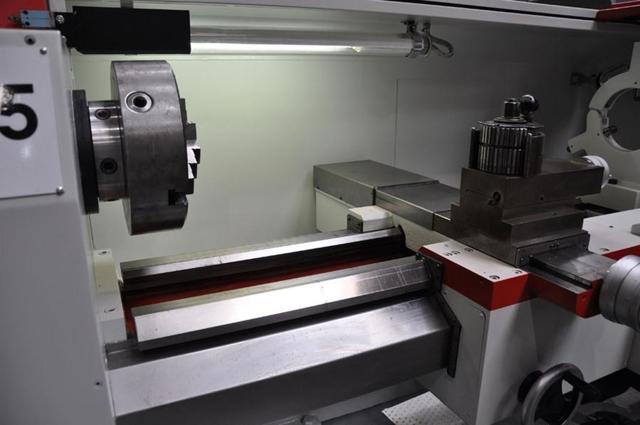 Emco E-275, Ø 555 x 1500 mm CNC